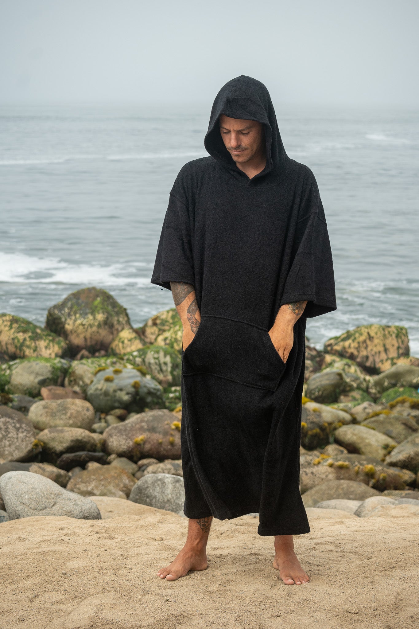 Poncho Grande Negro (M y L)
